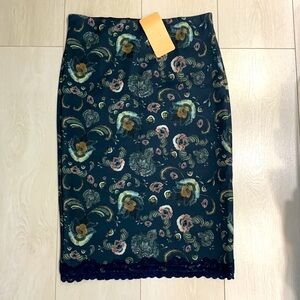 Zara NWT Green Floral Lace Trim Skirt size M
